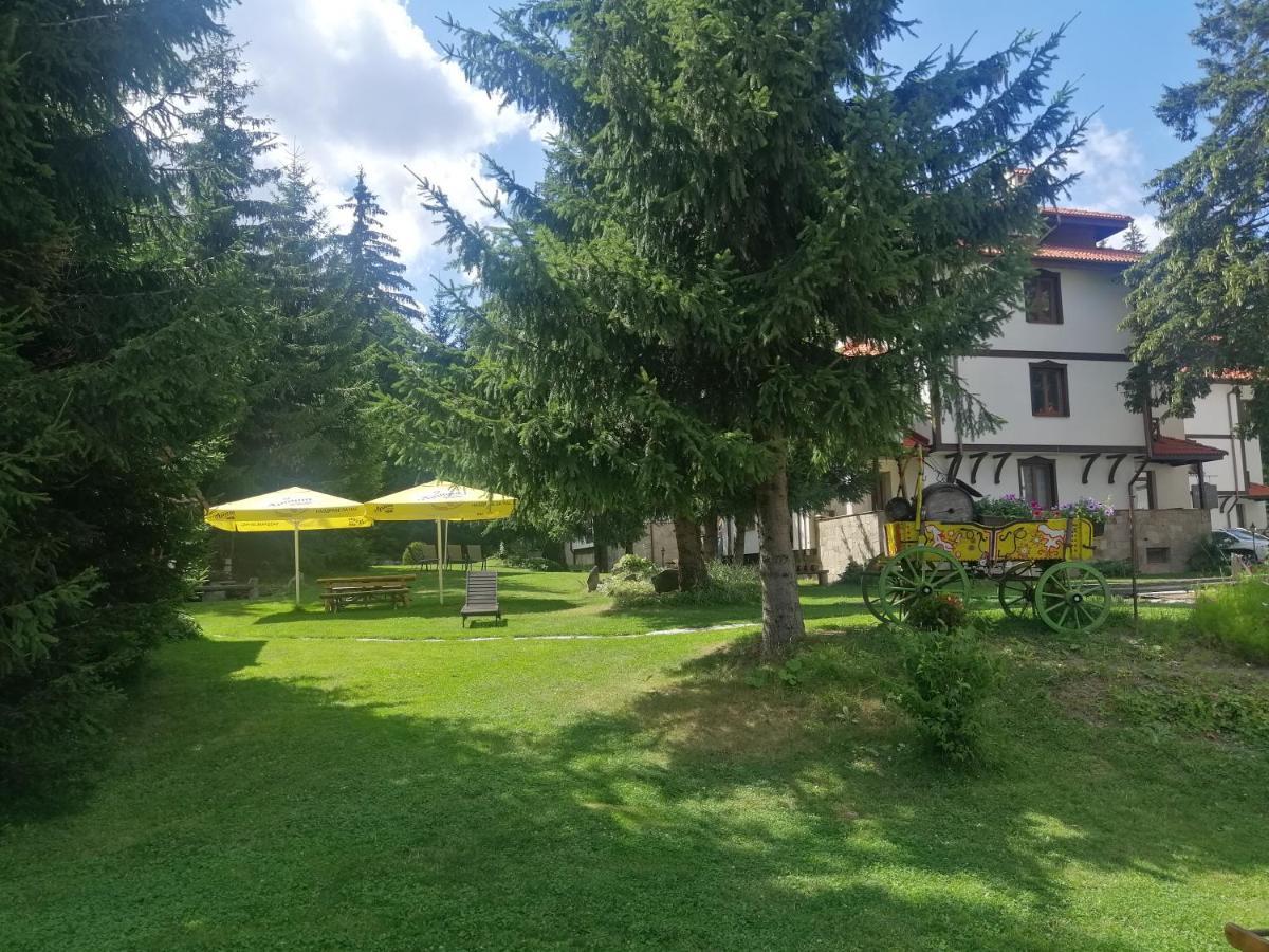 "Моето Любимо Място", Смолянски Езера - "My Favorite Place", Smolyan Lakes Ngoại thất bức ảnh