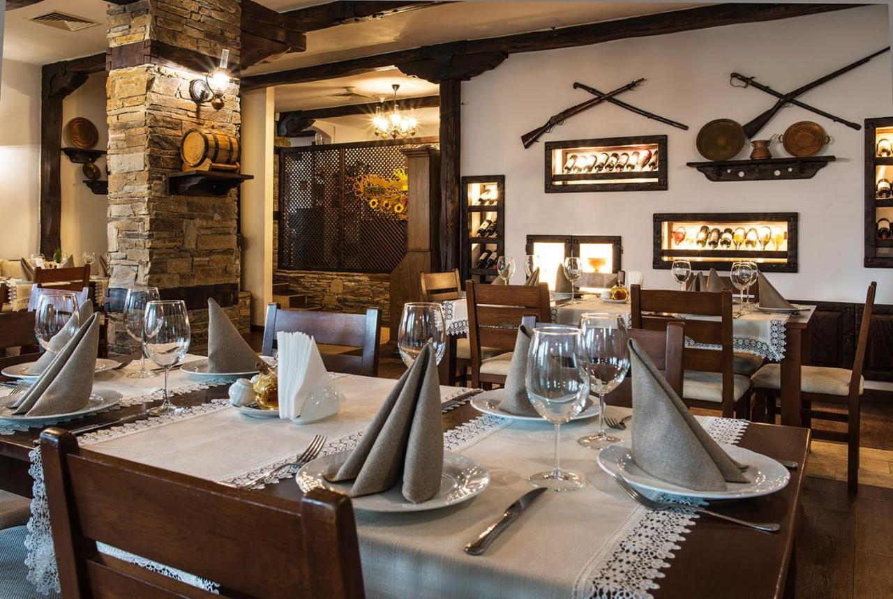 "Моето Любимо Място", Смолянски Езера - "My Favorite Place", Smolyan Lakes Ngoại thất bức ảnh