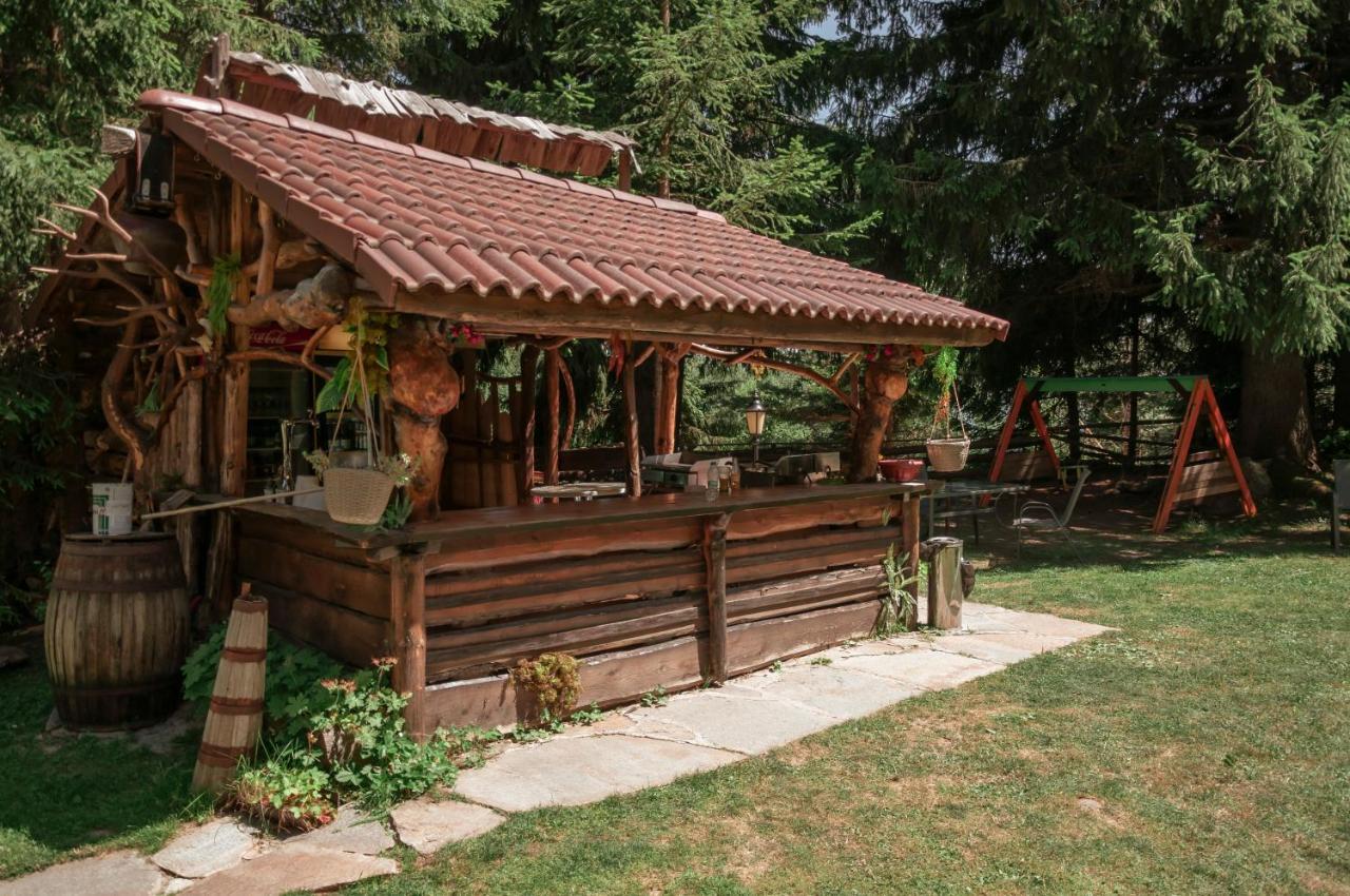 "Моето Любимо Място", Смолянски Езера - "My Favorite Place", Smolyan Lakes Ngoại thất bức ảnh